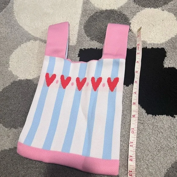 Mini tote style knit bag - Picture 4 of 5